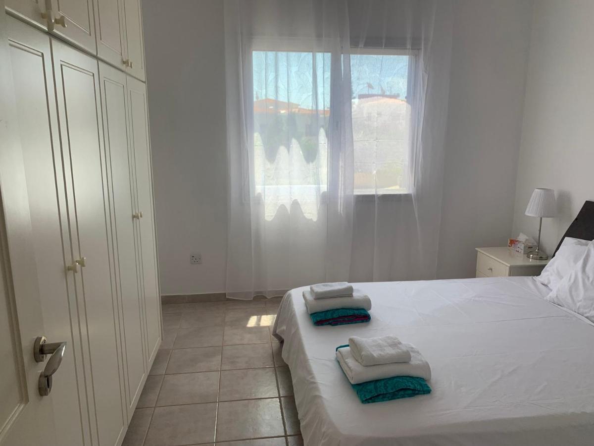 Kings Palace - Stylish, Modern 2 Bed With Sea Views Paphos Eksteriør billede
